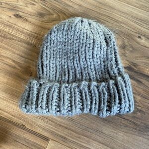 Oversized Surell Light Gray Knit beanie